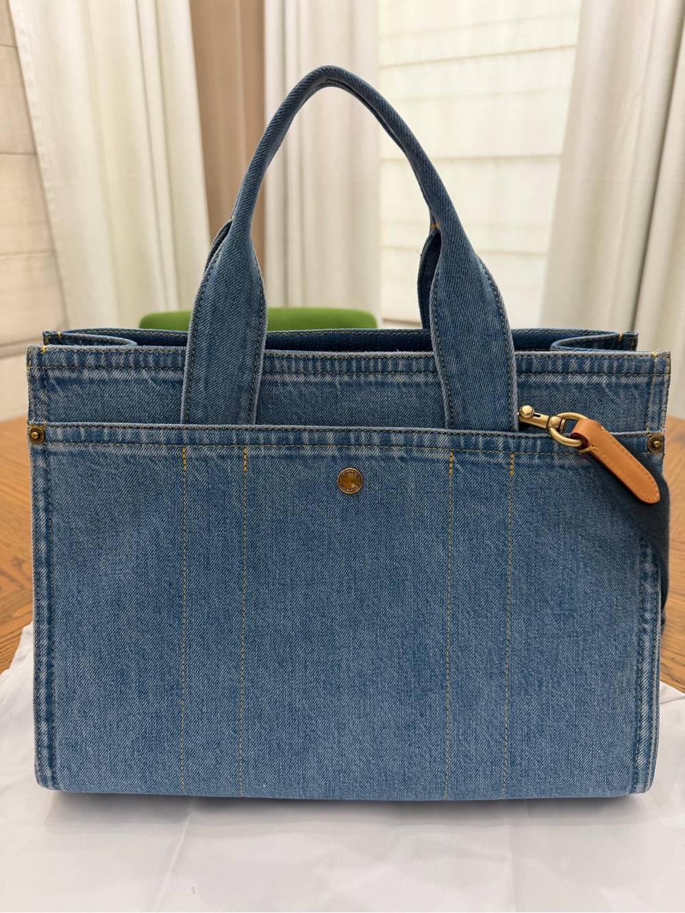 COACH Denim Cargo Tote & Dust Bag NWOT - Picture 4 of 15